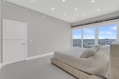 18011 Biscayne Blvd #PH04, Aventura, FL 33160 - Photo 13