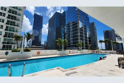 1200 Brickell Bay Dr #1510, Miami, FL 33131 - Photo 7