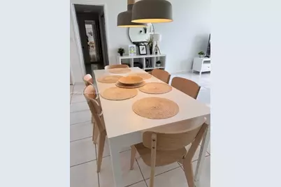 5601 Collins Ave #1219, Miami Beach, FL 33140 - Photo 13