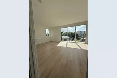 1981 SW 33rd Ave, Miami, FL 33145 - Photo 21