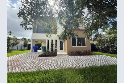 1981 SW 33rd Ave, Miami, FL 33145 - Photo 1