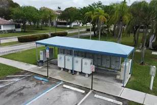 719 NW 208th Way, Pembroke Pines, FL 33029 - Photo 39