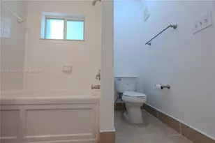 719 NW 208th Way, Pembroke Pines, FL 33029 - Photo 25