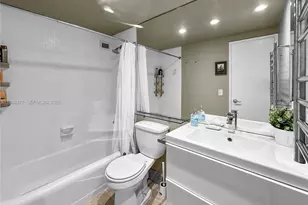 10185 Collins Ave, Bal Harbour, FL 33154 - Photo 15