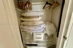 10185 Collins Ave, Bal Harbour, FL 33154 - Photo 17