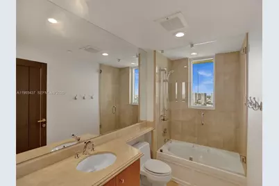 17875 Collins Ave #3005, Sunny Isles Beach, FL 33160 - Photo 33