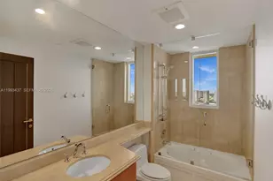 17875 Collins Ave, Sunny Isles Beach, FL 33160 - Photo 33