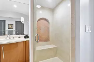 17875 Collins Ave, Sunny Isles Beach, FL 33160 - Photo 27