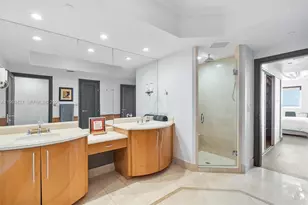 17875 Collins Ave, Sunny Isles Beach, FL 33160 - Photo 25