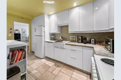 10185 Collins Ave #502, Bal Harbour, FL 33154 - Photo 13