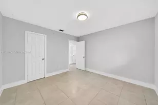 7261 SW 21st St, Miami, FL 33155 - Photo 31