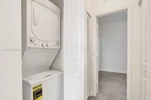 3436 W 111th Pl, Hialeah, FL 33018 - Photo 27