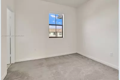 3436 W 111th Pl, Hialeah, FL 33018 - Photo 21