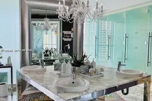 475 Brickell Ave, Miami, FL 33131 - Photo 23