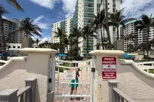 3801 S Ocean Dr, Hollywood, FL 33019 - Photo 19