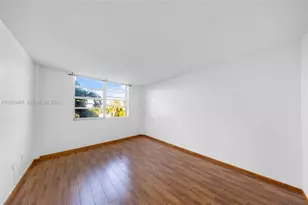 2841 NE 163rd St, North Miami Beach, FL 33160 - Photo 23