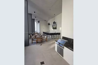 225 N Miami Ave #910, Miami, FL 33128 - Photo 57