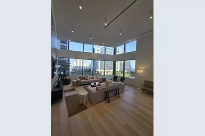 225 N Miami Ave #910, Miami, FL 33128 - Photo 3