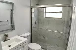 6990 NW 17th St, Margate, FL 33063 - Photo 9