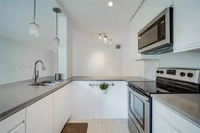 13924 SW 90th Ter #13924, Miami, FL 33186 - Photo 13