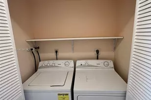 2605 NW 47th Terrace, Lauderdale Lakes, FL 33313 - Photo 5