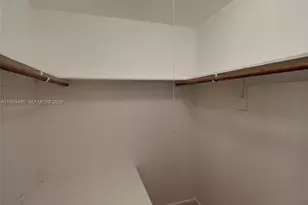 2605 NW 47th Terrace, Lauderdale Lakes, FL 33313 - Photo 9