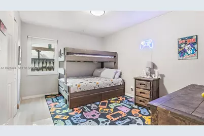 7101 NW 40th St, Coral Springs, FL 33065 - Photo 23