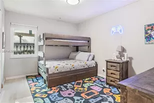 7101 NW 40th St, Coral Springs, FL 33065 - Photo 23