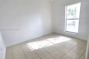 10357 SW 178th St, Miami, FL 33157 - Photo 11