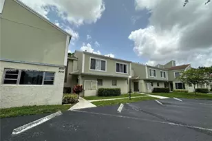 8005 Lagos De Campo Blvd, Tamarac, FL 33321 - Photo 1