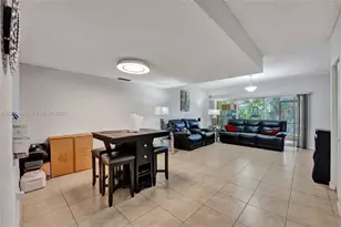 3592 NW 83rd Ln, Sunrise, FL 33351 - Photo 7