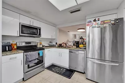 3592 NW 83rd Ln, Sunrise, FL 33351 - Photo 1