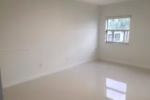 10750 NW 66th St, Doral, FL 33178 - Photo 39