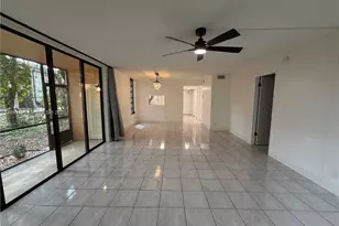 400 Commodore Dr, Plantation, FL 33325 - Photo 23