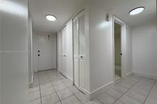 400 Commodore Dr, Plantation, FL 33325 - Photo 3