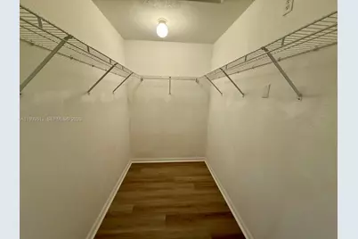 1934 SW 60th Ave, North Lauderdale, FL 33068 - Photo 7