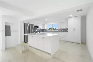 2410 NW 155th Terrace, Miami Gardens, FL 33054 - Photo 9