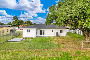 2410 NW 155th Terrace, Miami Gardens, FL 33054 - Photo 39