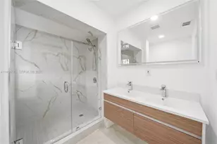 2410 NW 155th Terrace, Miami Gardens, FL 33054 - Photo 17