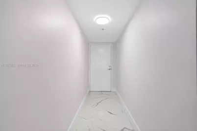 3000 S Ocean Dr #606, Hollywood, FL 33019 - Photo 27