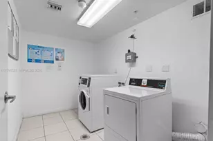 3000 S Ocean Dr, Hollywood, FL 33019 - Photo 37