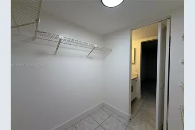 400 Commodore Dr #101, Plantation, FL 33325 - Photo 31
