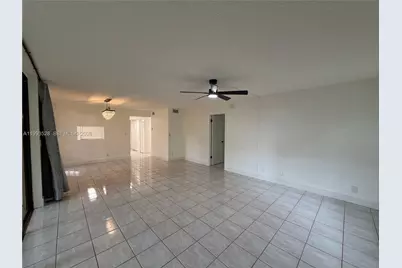 400 Commodore Dr #101, Plantation, FL 33325 - Photo 23