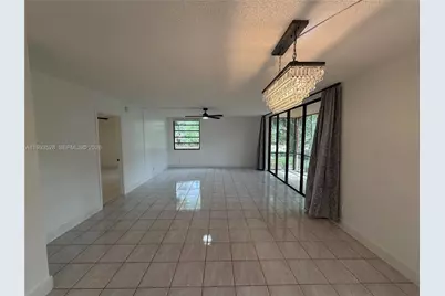 400 Commodore Dr #101, Plantation, FL 33325 - Photo 19