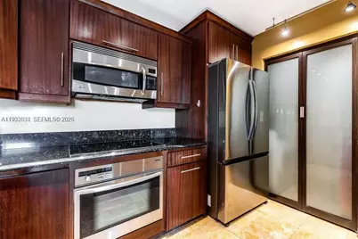 19999 E Country Club Dr #1302, Aventura, FL 33180 - Photo 9
