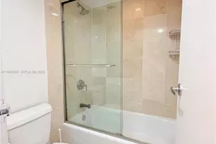 2333 Brickell Ave, Miami, FL 33129 - Photo 19