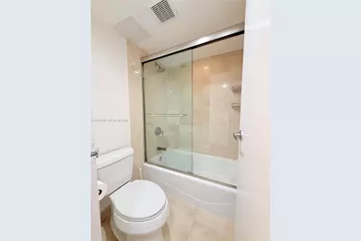 2333 Brickell Ave #1407, Miami, FL 33129 - Photo 21
