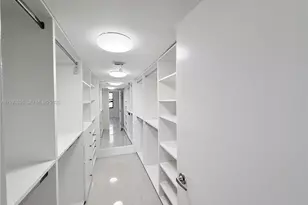 2333 Brickell Ave, Miami, FL 33129 - Photo 11