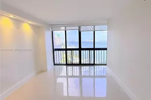 2333 Brickell Ave, Miami, FL 33129 - Photo 17