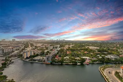 2555 Collins Ave #2404, Miami Beach, FL 33140 - Photo 3